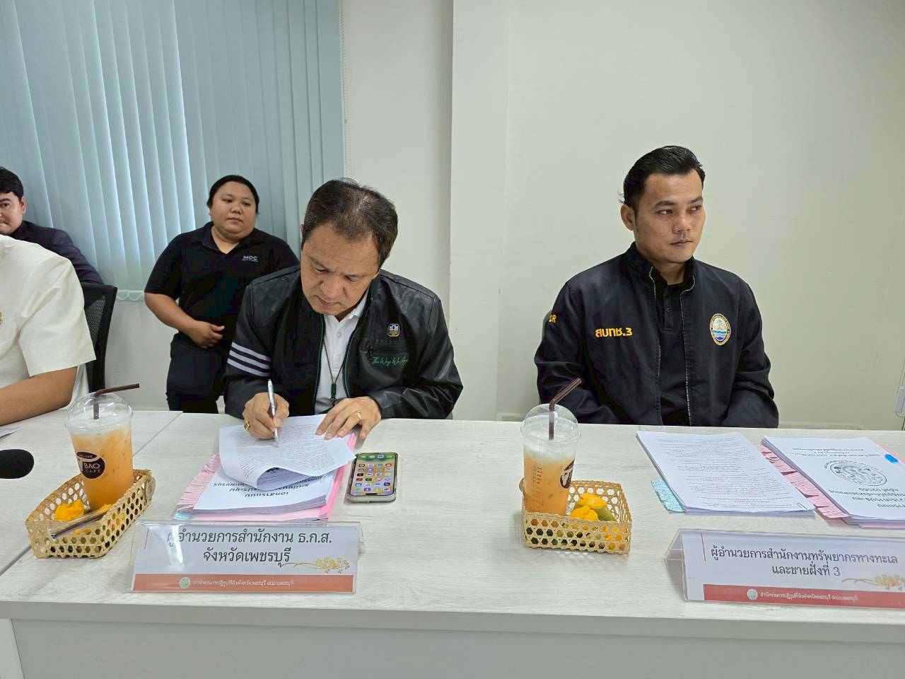 title - รองผู้ว่าราชการจังหวัดเพชรบุรี เป็นประธานการประชุมคณะกรรมการปฏิรูปที่ดินจังหวัดเพชรบุรี ครั้งที่ 1/2569 ณ ห้องประชุมสำนักงานการปฏิรูปที่ดินจังหวัดเพชรบุรี (ชั้น 2) โดยมี นางสาวยุพา ราชจินดา ปฏิรูปที่ดินจังหวัดเพชรบุรี กรรมการและเลขานุการรองผู้ว่าราชการจังหวัดเพชรบุรี เป็นประธานการประชุมคณะกรรมการปฏิรูปที่ดินจังหวัดเพชรบุรี ครั้งที่ 1/2569 ณ ห้องประชุมสำนักงานการปฏิรูปที่ดินจังหวัดเพชรบุรี (ชั้น 2) โดยมี นางสาวยุพา ราชจินดา ปฏิรูปที่ดินจังหวัดเพชรบุรี กรรมการและเลขานุการ